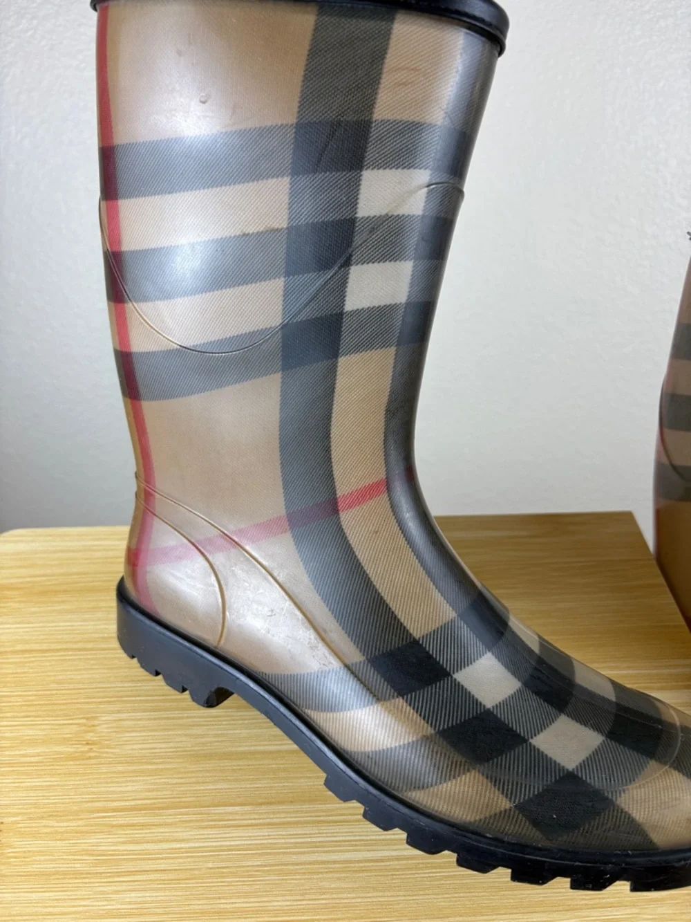Burberry House Check Pattern Rain Boots For Women Size 38 US Size 7.5-8